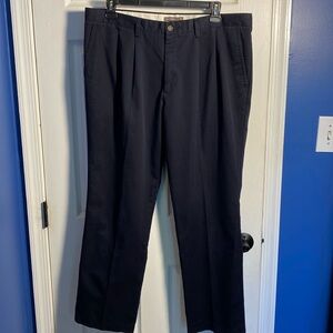 Dockers D3 Pleated Front Dark Blue 40 X 32